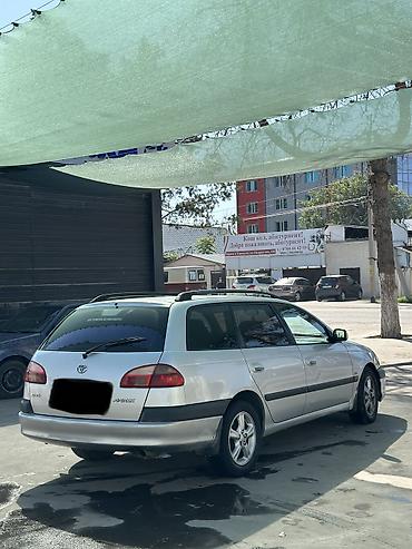 Продажа авто: Toyota Avensis: 2002 г., 2 л, Автомат, Бензин, Универсал — 3