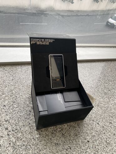 blackberry passport qiymeti: Blackberry Porsche Design P9982, 8 GB