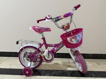 iwlenmiw velosibetler: İşlənmiş Dörd təkərli Uşaq velosipedi 12", sürətlərin sayı: 1, Ünvandan götürmə