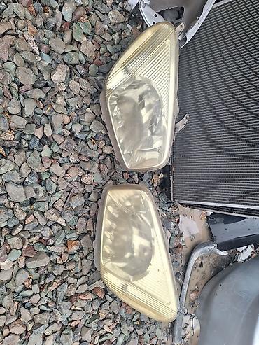 Алдыңкы фаралар комплекти Toyota 2002 г., Колдонулган, Оригинал, Жапония lalafo.kg да Алдыңкы фаралар комплекти Toyota 2002 г., Колдонулган, Оригинал, Жапония