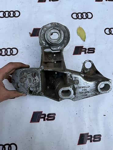 Левый кронштейн опоры двигателя (лапа двигателя) для Audi A6 C5 at lalafo.kg Левый кронштейн опоры двигателя (лапа двигателя) для Audi A6 C5