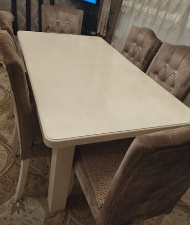 Qonaq otağı dəstləri: Qonaq otağı üçün, İşlənmiş, 6 stul