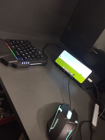 компьютер офисный в комплекте: Клавиатура для телефона с RGB подсветкой, можно поиграть во все игры