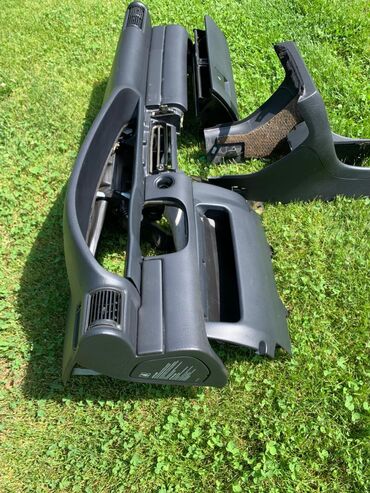 Другие автозапчасти: Автозапчасти для Audi (см. фото) привозные из Германии - Пакет — 25