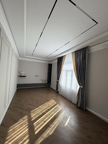 Продажа коттеджей и домов: Срочно продается дом в Ак ордо 3 участок 4 соток Экстерьер и участок — 7