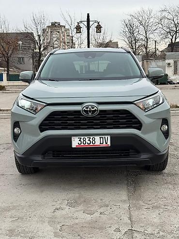 Toyota: Toyota RAV4: 2021 г., 2.5 л, Автомат, Бензин, Кроссовер — 3