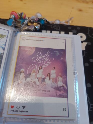 Kolleksiya kartları: Kpop kartlari.hediyyeler coxdur.baki erazisine catmirilma var — 30