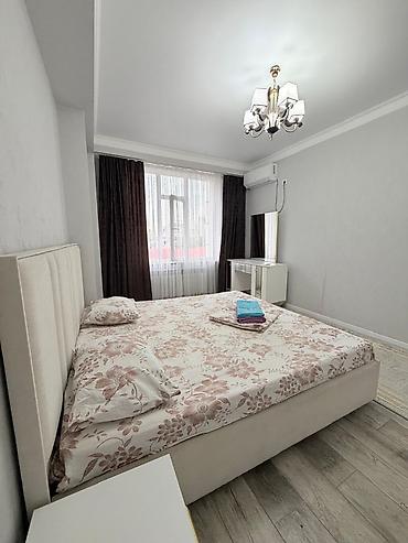 hostel osh: 3 комнаты, Бишкек Парк ТРЦ, Душевая кабина, Постельное белье, Кондиционер — 5