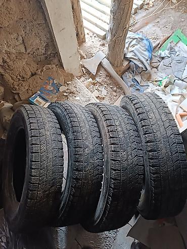 bridgestone blizzak: Комплект зимних шин Bridgestone Blizzak VRX2 — 4 шт. Характеристики — 1