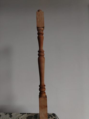 Məhəccərlər: Ukraynanındı - Material: təbii ağac - Növ: pilləkən üçün oyma