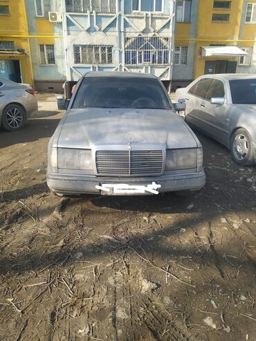 Mercedes-Benz: Mercedes-Benz W124: 1993 г., 2.5 л, Механика, Дизель, Седан