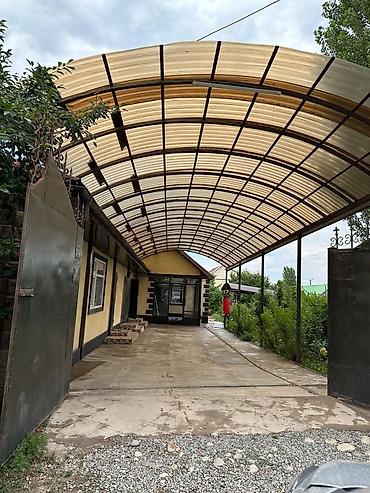 Продажа коттеджей и домов: 🏡Продаётся уютный дом в отличном районе! Район:Арча Бешик ж/м — 1