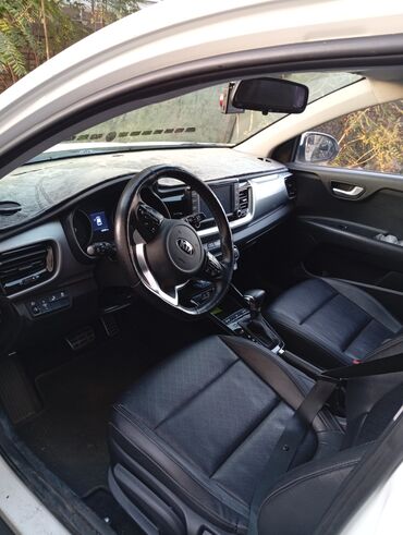 Kia: Kia Stonic: 2019 г., 1.4 л, Автомат, Бензин, Кроссовер — 10