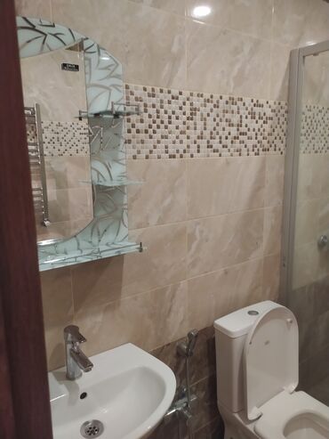 Uzunmüddətli kirayə mənzillər: Kiraye verilir seliqeli aileye.kamunal və digər xərclər qalan şəxs — 10