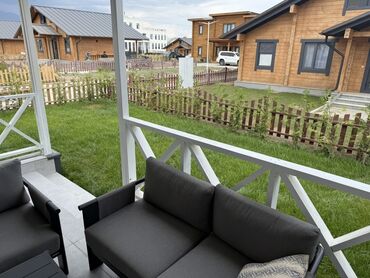 Продажа домов: Коттедж, 136 м², 4 комнаты, Собственник — 2