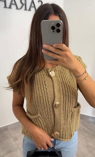 Prsluci: 🔥Pleteni ženski prsluk sa kratkim rukavima i velikim dugmadima 1700 — 2