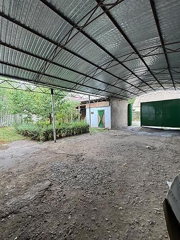 Үйлөрдү сатуу: 4 бөлмө, 92 м², 7 соток, Сокулук, Риелтор — 3