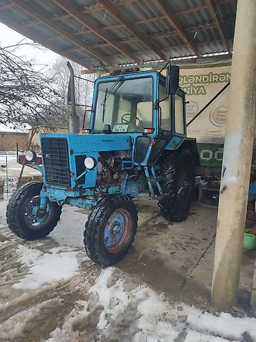 Traktorlar: Mavi rəngli tək kabinalı təkərli traktor.ili 1992 tam zavodu Texniki — 6