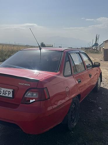 калганы: Daewoo Nexia: 2010 г., 1.5 л, Кол менен иштөөчү, Бензин, Седан — 3
