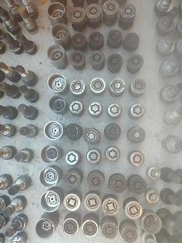 Gume i felne: SIGURNOSNI SRAFOVI ZA ALUMINIJUMSKE FELNE SEAT LEON | Originalni — 3