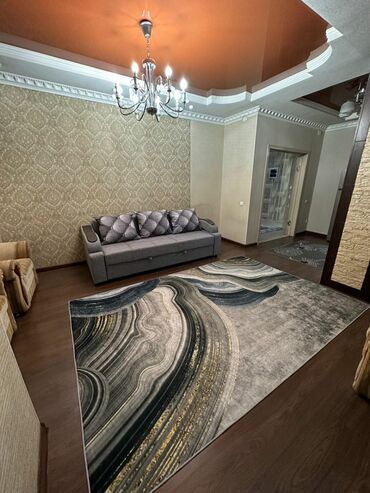 суточный квартира бишкек 2 комнат: 2 бөлмө, Менчик ээси, Чогуу жашоосу жок, Толугу менен эмереги бар