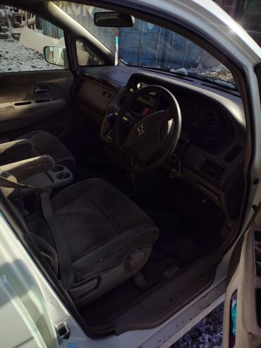 Honda: Honda Odyssey: 2000 г., 2.3 л, Автомат, Бензин, Минивэн at lalafo.kg — 10 Honda: Honda Odyssey: 2000 г., 2.3 л, Автомат, Бензин, Минивэн — 10