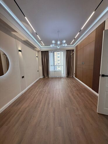 сдаю квартиру по рыскулова: 1 бөлмө, 53 кв. м, Элитка, 6 кабат, Дизайнердик ремонт