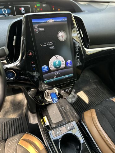 Toyota: Toyota Prius: 2021 г., 1.8 л, Вариатор, Гибрид, Хэтчбэк — 9