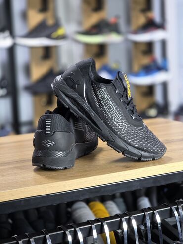 Кроссовки и спортивная обувь: Мужские кроссовки, 37, Under Armour, Новый, цвет - Черный, Самовывоз — 2