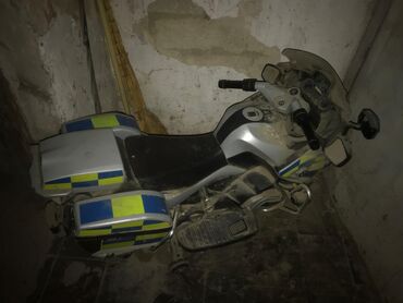 oyuncaq polis maşınları: Uşaqlar üçün nəzərdə tutulmuş bu BMW motosikli ilə balaca polis