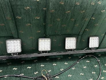 traktor satisi: LED işıq barı – 4 ədəd kvadrat proyektor - Tərkib: 4 ədəd kvadrat LED — 3