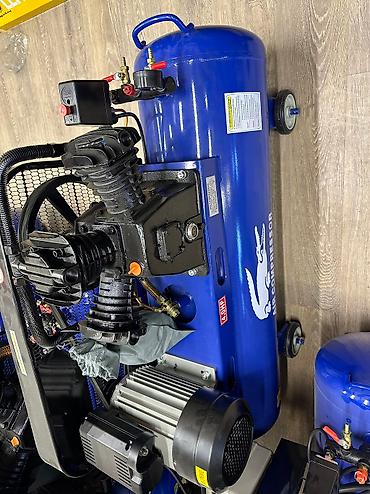 Компрессоры: Компрессор Электрический, Бесшумный, Новый — 10