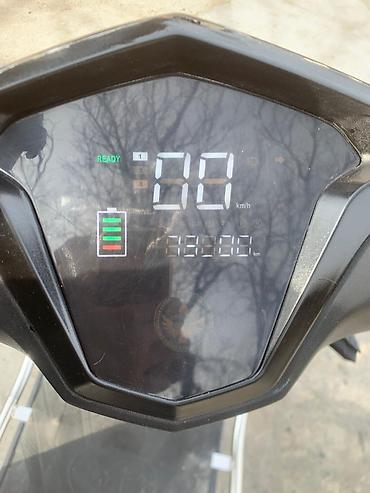 Скутеры: Скутер Skillmax, черный, с богатым комплектом освещения и туристским — 5