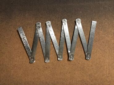 Digər əntiq əşyalar: Antik sovet .metre 20 m . Banka tutan 10 m .stoplar 10 manat — 13