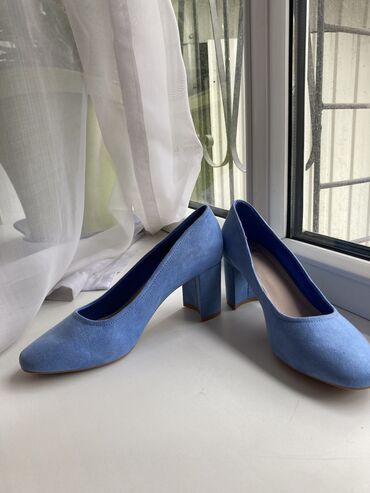 голубые туфли: Туфли 39, цвет - Голубой