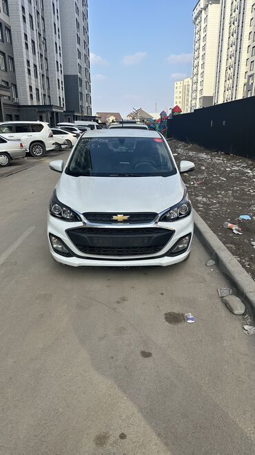 Chevrolet: Chevrolet Spark: 2018 г., 1 л, Автомат, Бензин, Хэтчбэк