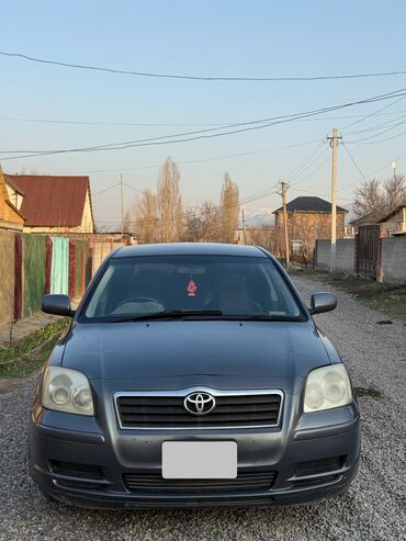 купить пуговичную машину: Toyota Avensis: 2004 г., 1.8 л, Автомат, Газ, Хэтчбэк