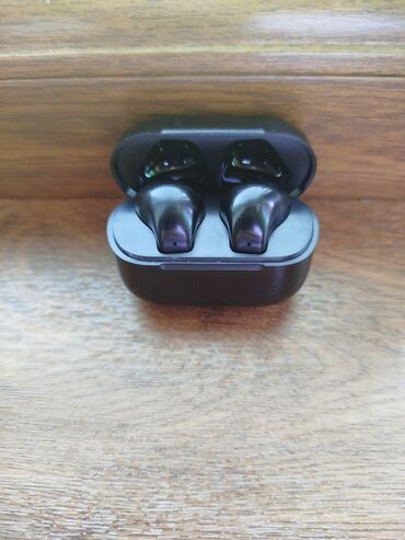 aux bluetooth qiymeti: Новый Беспроводные (Bluetooth) Наушники, цвет - Черный