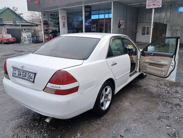 машину авто: Toyota Mark II: 2000 г., 0.2 л, Автомат, Бензин, Седан