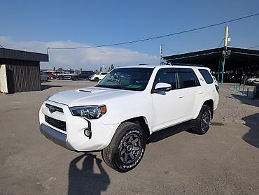 Toyota 4Runner: 2019 г., 4 л, Автомат, Бензин, Внедорожник at lalafo.kg Toyota 4Runner: 2019 г., 4 л, Автомат, Бензин, Внедорожник