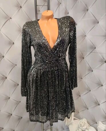 Haljine: One size, bоја - Srebrna, Koktel, klub, Dugih rukava na lalafo.rs — 6 Haljine: One size, bоја - Srebrna, Koktel, klub, Dugih rukava — 6