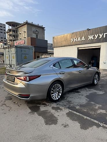 Lexus: Lexus ES: 2019 г., 2.5 л, Вариатор, Гибрид, Седан — 3