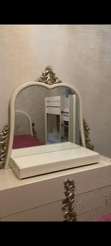 səki kiraye ev: Xırdalanda krisdal 2 də 2 otaqlı mənzil kirayə verlir 15/5ci — 8