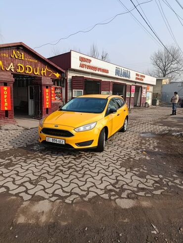 Ford: Ford Focus: 2016 г., 1.6 л, Механика, Бензин, Универсал