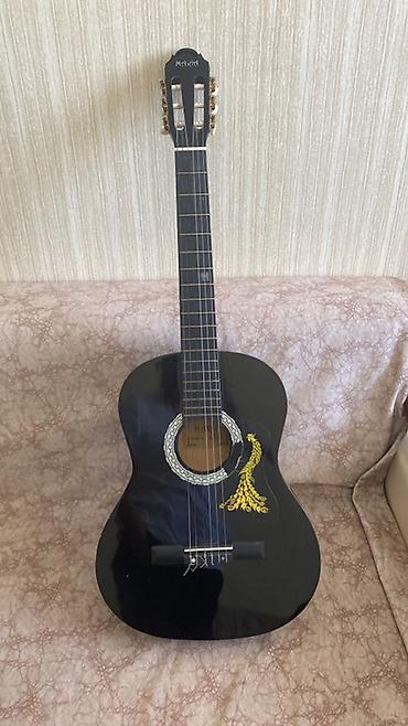 Klassik gitara Problemi yoxdu sumkası ile birlikdə verirəm Simleri