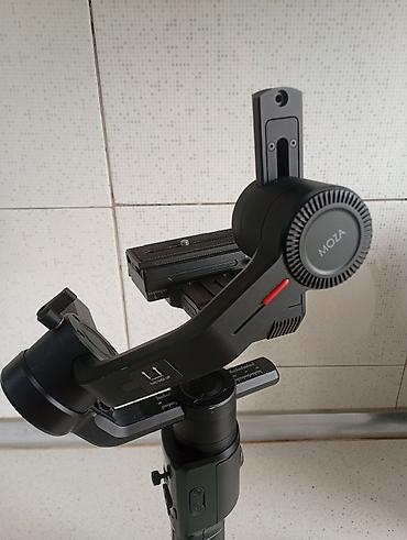 dji osmo mobile 4: MOZA AirCross 2 üçoxlu kamera stabilizatoru - Markalı model: MOZA — 2