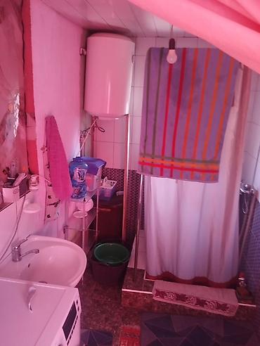 Продажа домов: Продаётся жилой дом с внутренним обустройством. - Планировка: кухня — 6