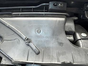 Панели, обшивки: Торпедо Kia 2007 г., Б/у, Оригинал, Германия — 23