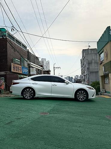 джели авто: Lexus ES: 2019 г., 2.5 л, Автомат, Гибрид, Седан — 4