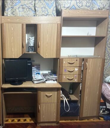 dolab 2 qapili: Açılan, Düz dolab, Qarderob, paltar dolabı